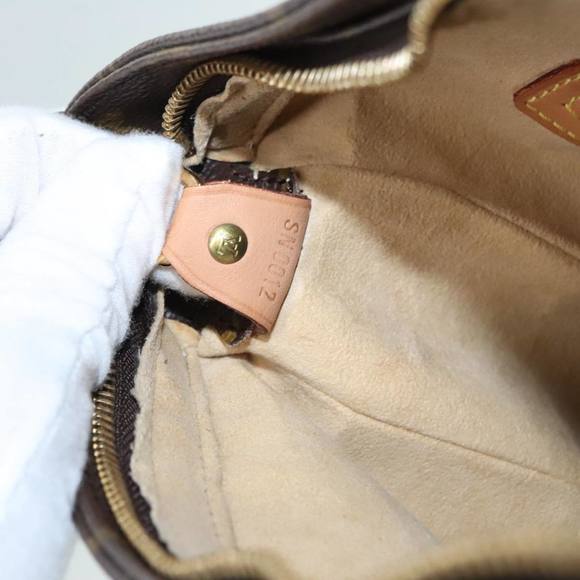 LOUIS VUITTON Monogram Looping GM Shoulder Bag M51145 LV Auth 90125 - Picture 12 of 16